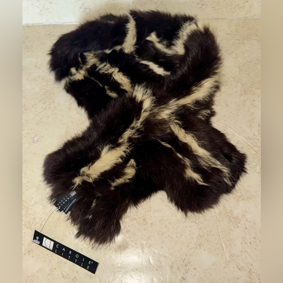 Carole Little Accessories - Vtg Carole Little Rabbit Fur Scarf Keyhole Opening Animal Print Mob Wife 90s NWT